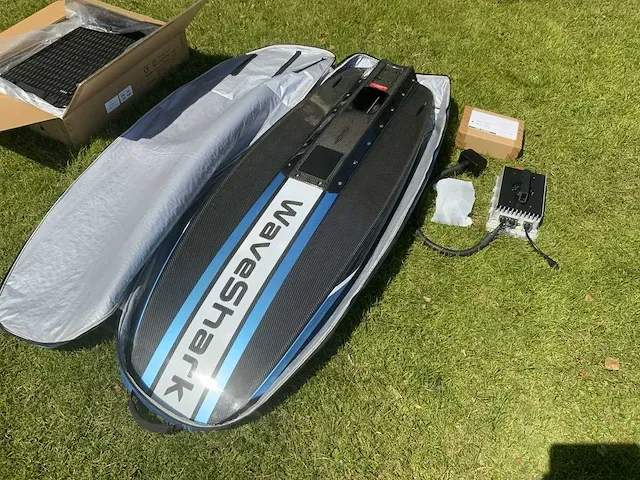 Waveshark jetboard 2 sport electrische surfplank - afbeelding 7 van  36