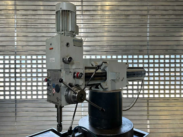 Wayrauch - sw 32-g - radiaalboormachine - afbeelding 5 van  11
