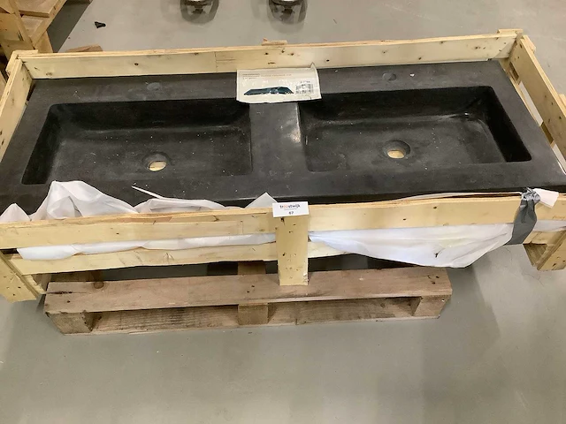 Wb - 39.3768 - meubel wastafel hardsteen met 2 kraangaten. - afbeelding 4 van  6