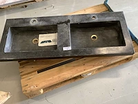 Wb - 39.3768 - meubel wastafel hardsteen met 2 kraangaten. - afbeelding 2 van  7
