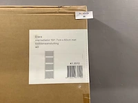 Wb - elara 41.3512 - sierradiator 181,7x 60 cm met middenaansluiting - afbeelding 2 van  3
