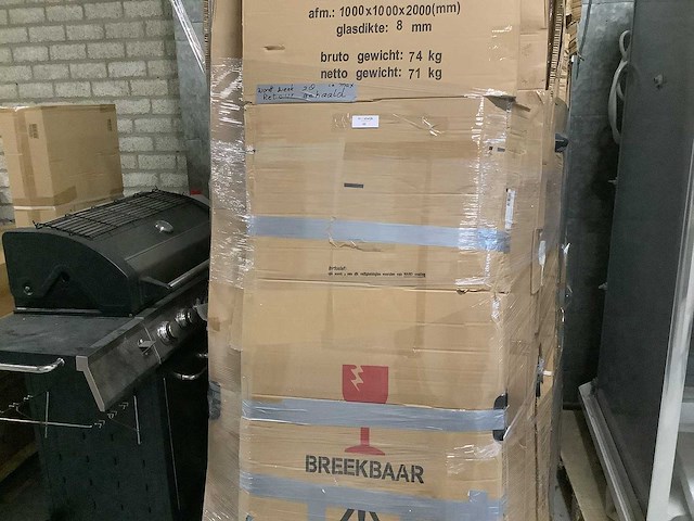 Wb - pallet met douche & badwanden - afbeelding 1 van  3