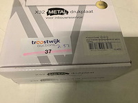 Wb - x32 metal - drukplaat voor inbouwreservoir (2x) - afbeelding 3 van  3