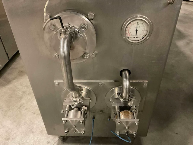 Wcb ice cream mf 600 ice cream contineous freezer - afbeelding 3 van  5