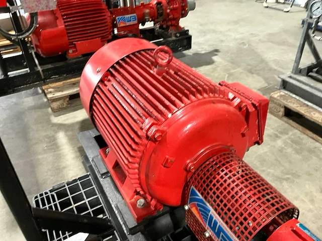 We hc 65-250 sprinklerpomp - afbeelding 11 van  12