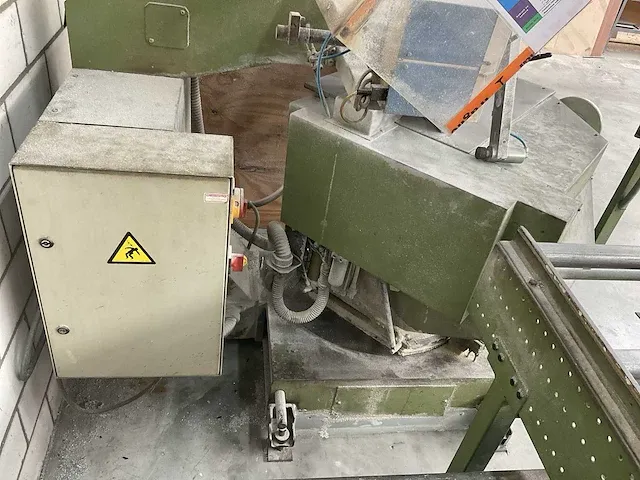 Wecoma - ms 550 - verstekzaagmachine met aan- en afvoertafel - afbeelding 6 van  17