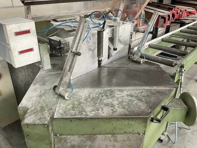 Wecoma - ms 550 - verstekzaagmachine met aan- en afvoertafel - afbeelding 9 van  17