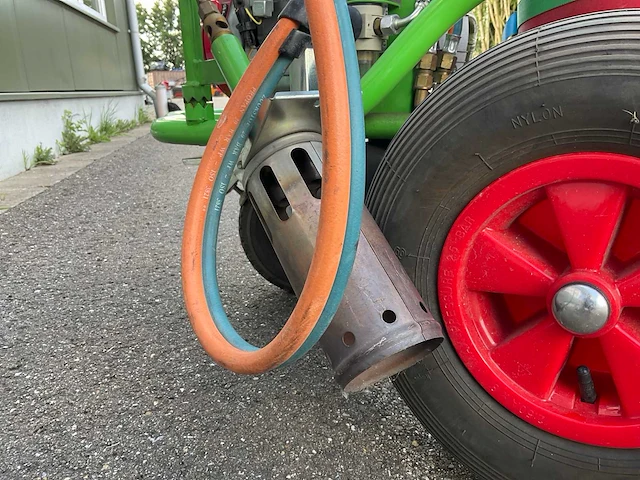 Weed control air hand trolly onkruidbrander - afbeelding 12 van  12