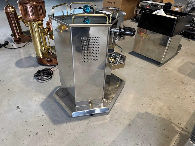 Wega - novecento - 1 group - espressomachine - afbeelding 3 van  8