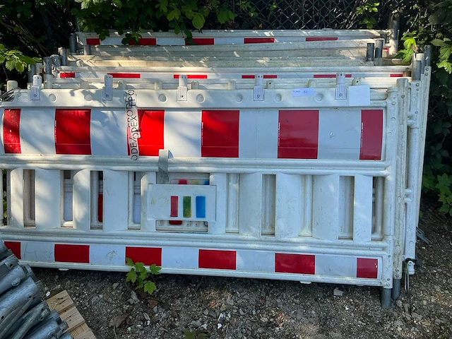 Wegafscheiding (16x) - afbeelding 2 van  4