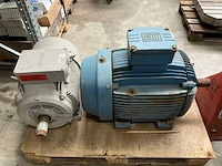 Weg/siemens elektromotor (2x) - afbeelding 1 van  6
