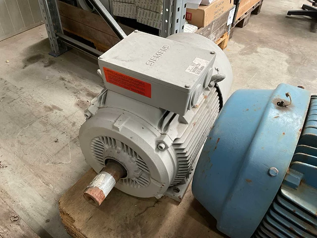 Weg/siemens elektromotor (2x) - afbeelding 5 van  6