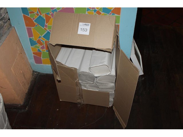 Wegwerp handdoekjes in doos 17 verpakkingen. - afbeelding 1 van  2