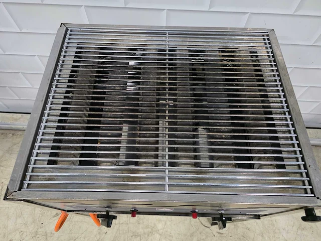 Weidelco - magic grill type 2 - gas bbq - afbeelding 3 van  4