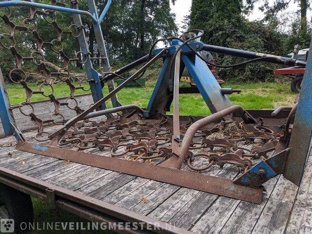 Weidesleep met landbouwwagen - afbeelding 3 van  23