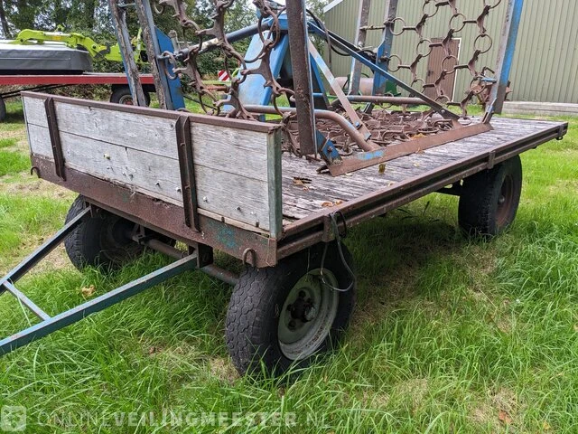 Weidesleep met landbouwwagen - afbeelding 6 van  23