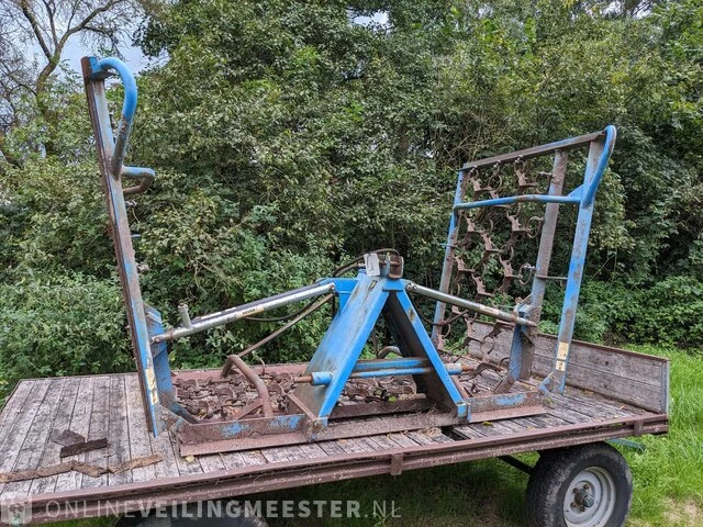 Weidesleep met landbouwwagen - afbeelding 12 van  23