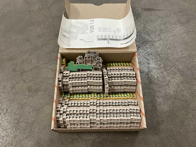 Weidmüller dld 2.5/pe db doos á 50 stuks sensor/aktorklemmen (3x) - afbeelding 1 van  2