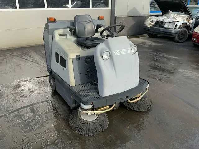 Weidner zit veegmachine - afbeelding 1 van  16