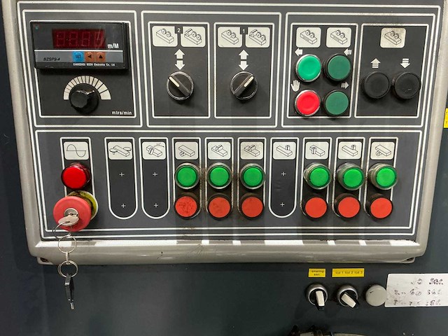 Weihai linares - concept dl3006 - vierzijdige profileer- en schaafmachine - afbeelding 14 van  17