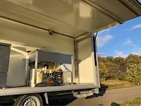 Weijer w2 barbecue foodtruck 2015 - afbeelding 21 van  33