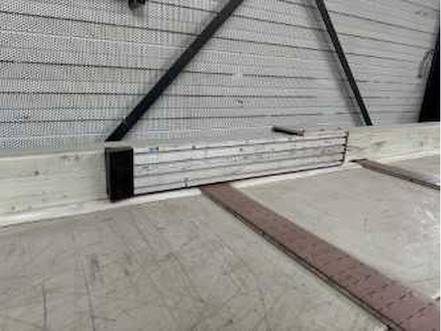 Weinig - 2004 - opticut s75-1 - afkortcirkelzaagmachine - afbeelding 2 van  18