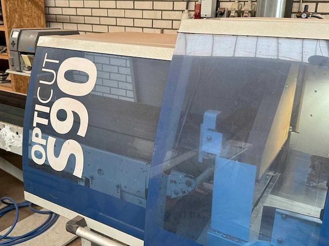 Weinig - 2009 - opticut s90 - afkortcirkelzaagmachine - afbeelding 9 van  15