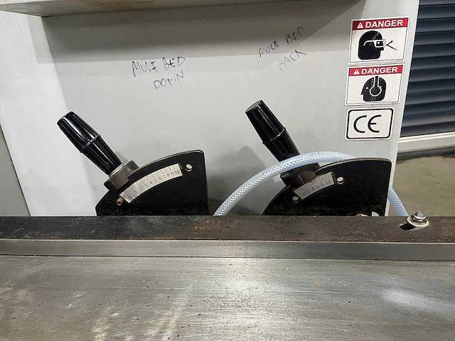 Weinig - 2009 - variomat - vierzijdige profileer- en schaafmachine - afbeelding 3 van  26