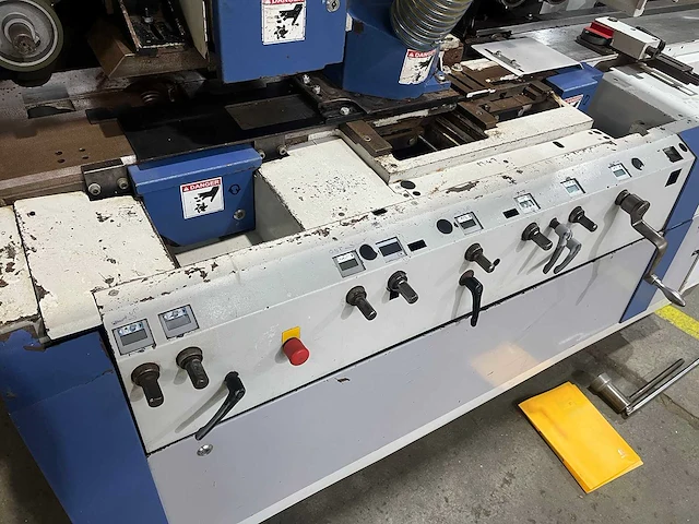 Weinig - 2009 - variomat - vierzijdige profileer- en schaafmachine - afbeelding 5 van  26