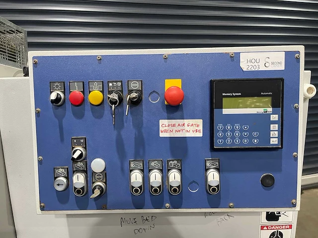 Weinig - 2009 - variomat - vierzijdige profileer- en schaafmachine - afbeelding 26 van  26