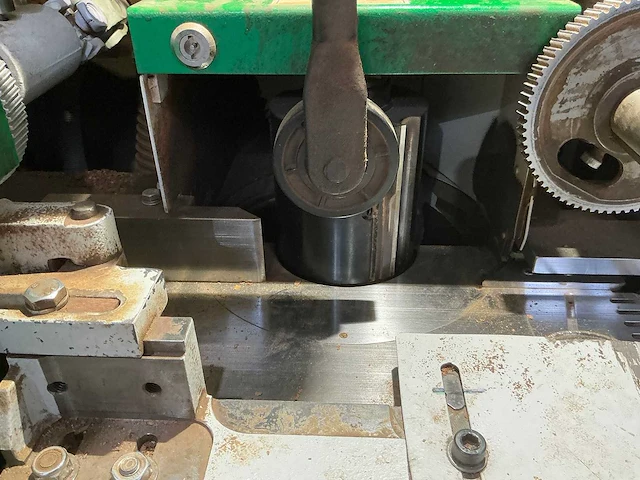 Weinig - 2012 - variomat - vierzijdige profileer- en schaafmachine - afbeelding 5 van  17