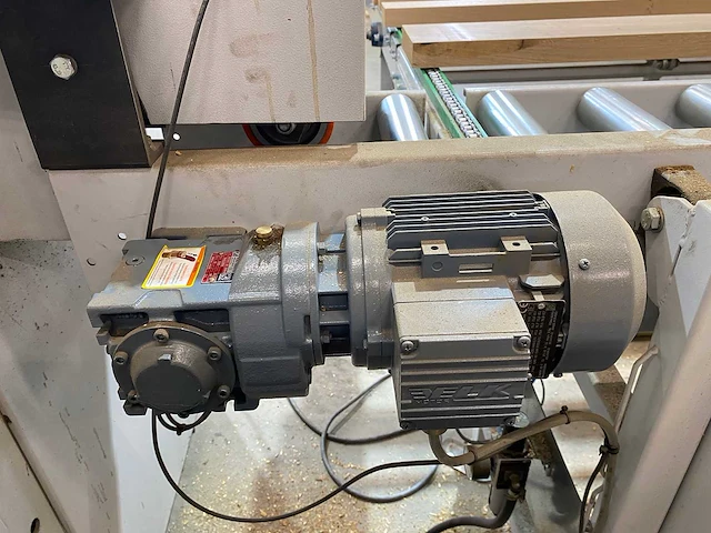 Weinig - powermat 1500 - vierzijdige profileer- en schaafmachine - 2018 - afbeelding 12 van  16