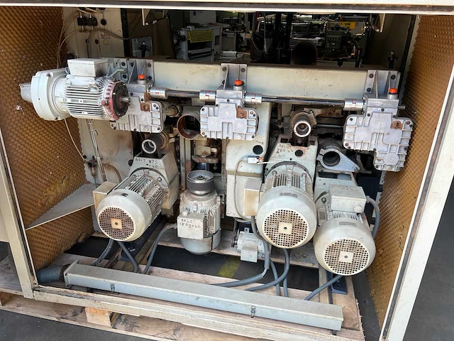 Weinig - profimat 23 e - vierzijdige profileer- en schaafmachine - 1996 - afbeelding 19 van  23
