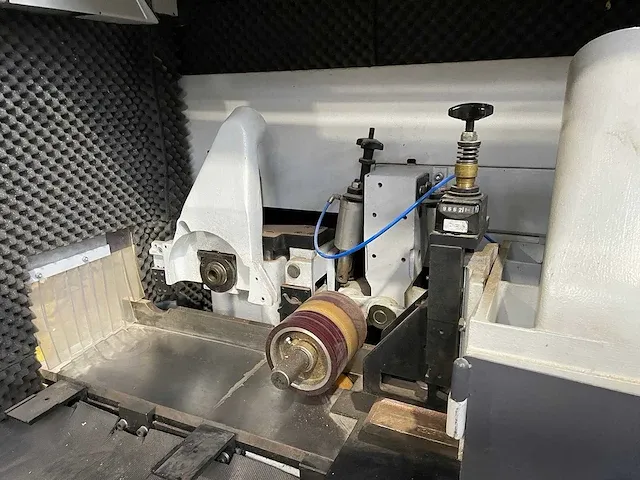 Weinig - profimat 26 s - vierzijdige profileer- en schaafmachine - 2000 - afbeelding 6 van  17