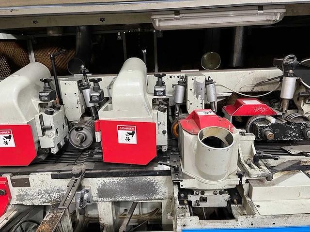 Weinig - unimat 23 e - vierzijdige profileer- en schaafmachine - 1999 - afbeelding 5 van  17