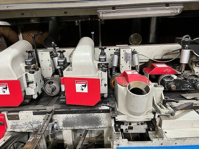 Weinig - unimat 23 e - vierzijdige profileer- en schaafmachine - afbeelding 3 van  36