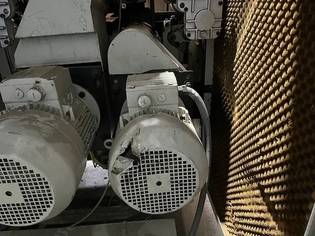 Weinig - unimat 23 e - vierzijdige profileer- en schaafmachine - afbeelding 24 van  36