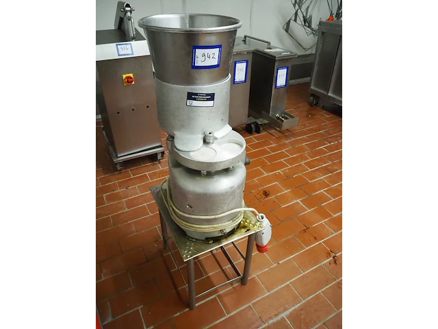 Weisser maschinenbau kg - afbeelding 1 van  10