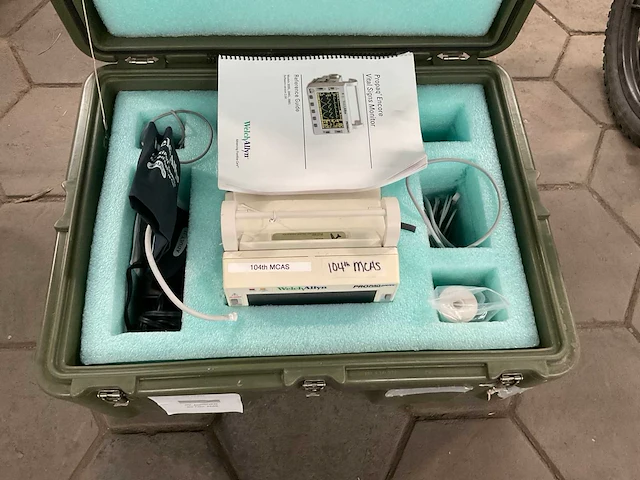 Welch allyn model 206el vital signs monitor - afbeelding 7 van  8