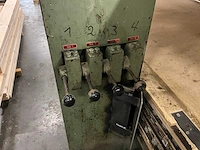 Wemhoner hydraulische pers met 2 rollenbanen - afbeelding 14 van  26