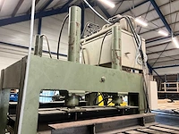 Wemhoner hydraulische pers met 2 rollenbanen - afbeelding 20 van  26