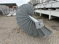 Wentel trap - afbeelding 6 van  7