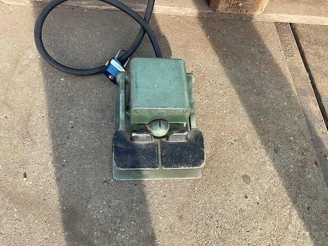 Wenzler wcbm 751 profielbuigmachine - afbeelding 9 van  9