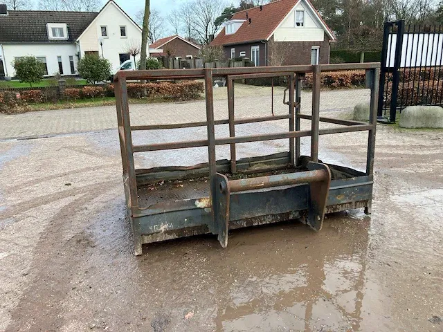 Werkbak manitou 170cm - afbeelding 1 van  1