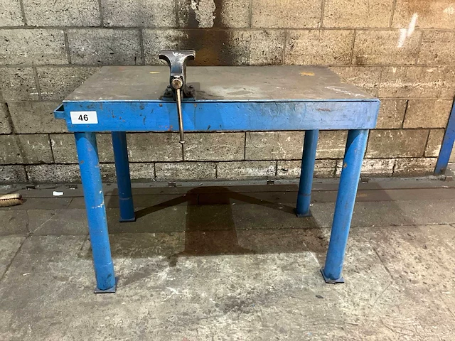 Werkbank 130x75x100cm v.v. heuer bankschroef 135mm - afbeelding 1 van  3