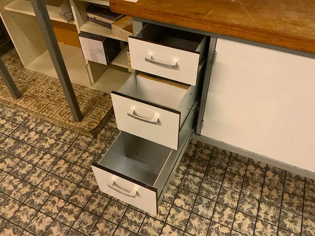 Werkbank (2x) - afbeelding 5 van  8