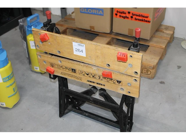 Werkbank black & decker workmate. - afbeelding 1 van  2