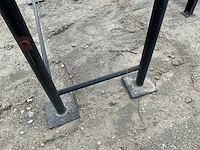 Werkbank met bankschroef - afbeelding 3 van  5