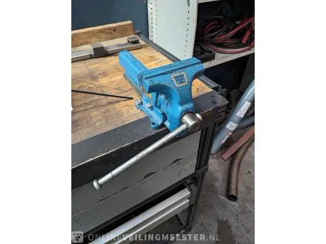 Werkbank met inhoud - afbeelding 10 van  16