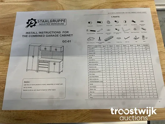 Werkbank met kasten en opbergruimte - afbeelding 5 van  17